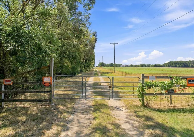 Photo 3 of Single family home for sale at 102145 N 3710 Road, Boley, OK 74829 | MLS# 1249380 | Listing updated on 2026-09-17