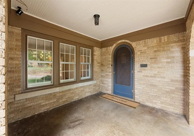Photo 3 of Single family home for sale at 236 NW 34th Street, Oklahoma City, OK 73118 | MLS# 1249474 | Listing updated on 2026-09-18