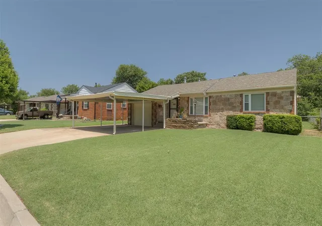 Photo 3 of Single family home for sale at 4135 Nw 19th Street, Oklahoma City, OK 73107 | MLS# 1249538 | Listing updated on 2026-09-17