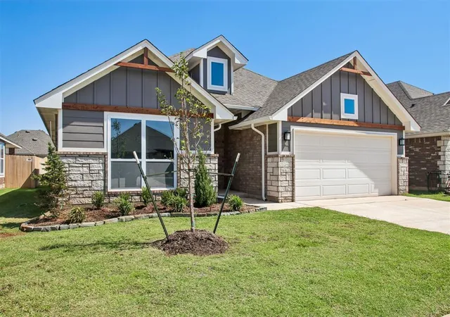 Photo 2 of Sale Pending at 12649 Nw 137th Street, Piedmont, OK 73078 | MLS# 1249555 | Listing updated on 2026-09-18