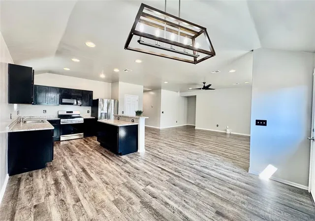Photo 4 of Single family home for sale at 1421 Gypsum Pl, Noble, OK 73068 | MLS# 1249657 | Listing updated on 2026-09-17