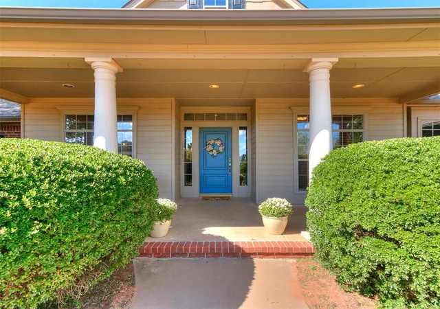 Photo 1 of Single family home for sale at 7001 Mid Iron Ln, Edmond, OK 73025 | MLS# 1249768 | Listing updated on 2026-09-17