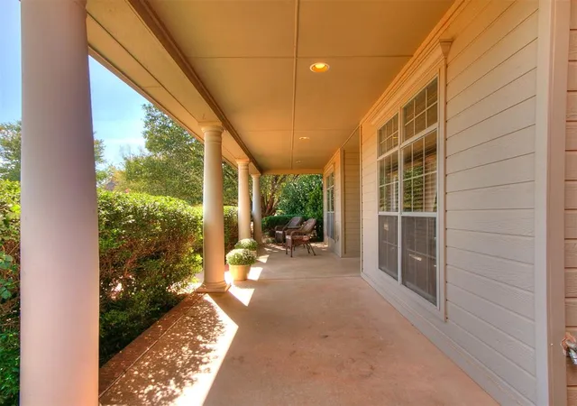 Photo 3 of Single family home for sale at 7001 Mid Iron Ln, Edmond, OK 73025 | MLS# 1249768 | Listing updated on 2026-09-17