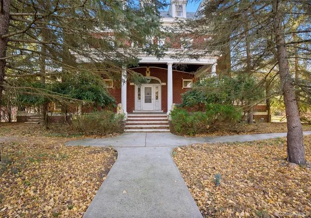 Photo 2 of Single family home for sale at 117 Leber Rd, Blauvelt, NY 10913 | MLS# H6220154 | Listing updated on 2026-09-16