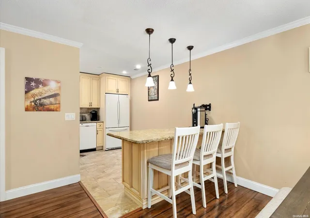 Photo 1 of Sale Pending at 1016 Skyline Dr #1016, Coram, NY 11727 | MLS# L3482021 | Listing updated on 2026-09-18