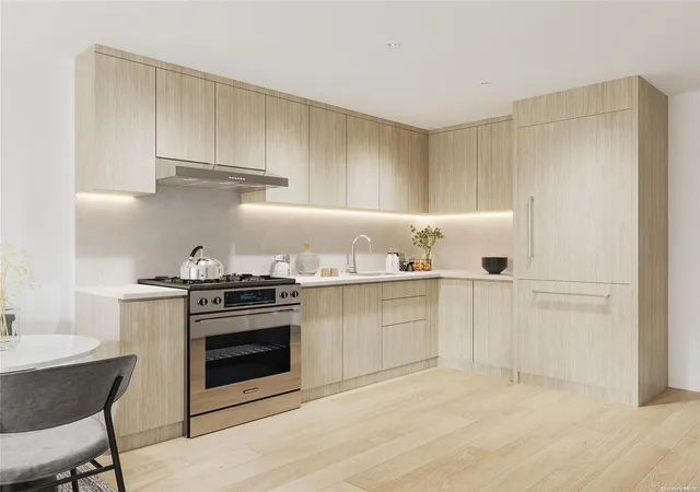 Photo 3 of Sale Pending at 33 71 Prince Street #10L, Flushing, NY 11354 | MLS# L3529040 | Listing updated on 2026-09-18