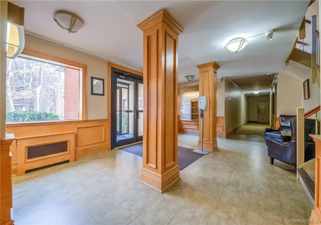 Photo 2 of House for sale at 50 White Oak St #3G, New Rochelle, NY 10801 | MLS# 841533 | Listing updated on 2026-09-17