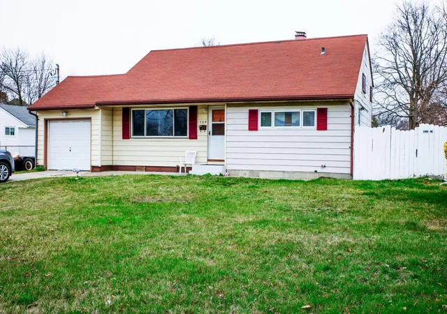 Photo 1 of Sale Pending at 129 2nd Ave, Brentwood, NY 11717 | MLS# 844149 | Listing updated on 2026-09-18