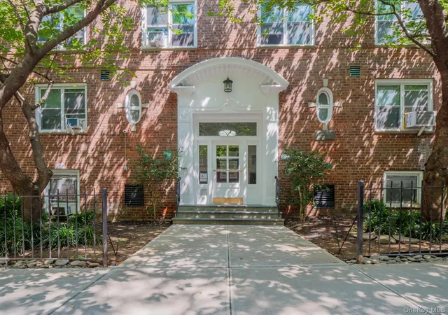 Listing Photo 1 - Condo for sale in building located at 34-15 74Th St, New York City, NY 11372 - Unit #4H