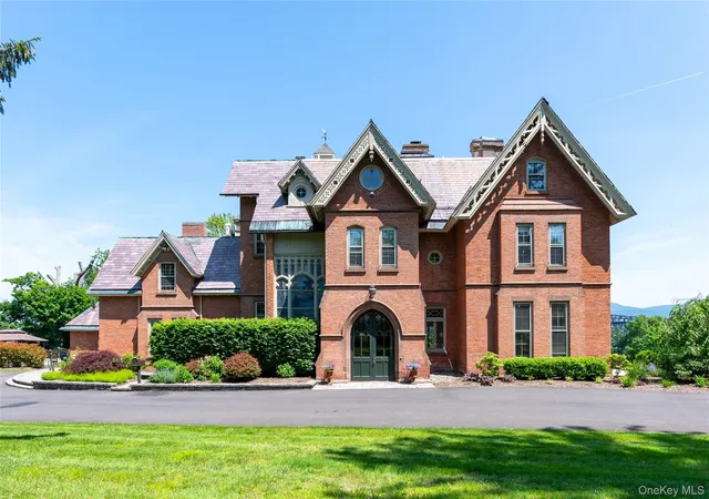 Photo 1 of Sale Pending at 560 Grand Ave, Newburgh (town), NY 12550 | MLS# 867110 | Listing updated on 2026-09-18
