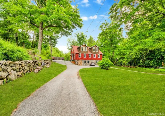 Photo 1 of Sale Pending at 161 Goldens Bridge Rd, Katonah, NY 10536 | MLS# 868263 | Listing updated on 2026-09-18