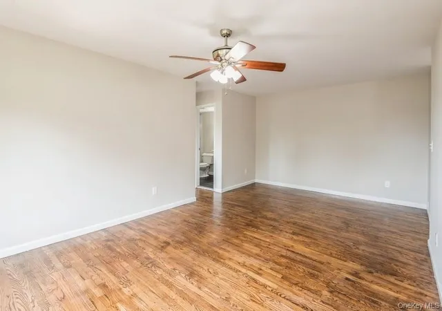 Photo 3 of Sale Pending at 2399 Union Blvd #5A, Islip, NY 11751 | MLS# 874685 | Listing updated on 2026-09-18