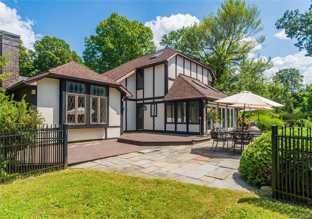 Photo 1 of Single family home for sale at 7 Fox Hollow Rd, Brewster, NY 10509 | MLS# 891269 | Listing updated on 2026-09-18