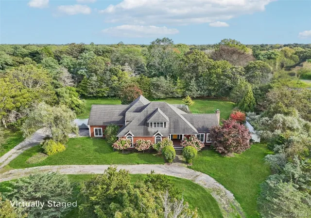 Photo 2 of Single family home for sale at 12 Laila Ln, Southampton, NY 11960 | MLS# 896920 | Listing updated on 2026-09-18