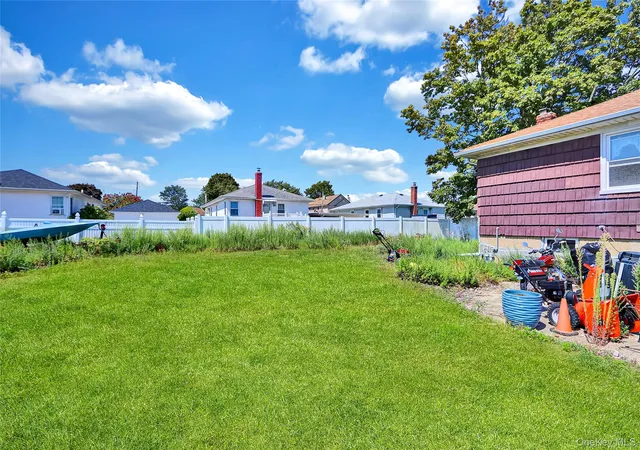 Photo 3 of Single family home for sale at 3354 Murdock Ave, Oceanside, NY 11572 | MLS# 907145 | Listing updated on 2026-09-18