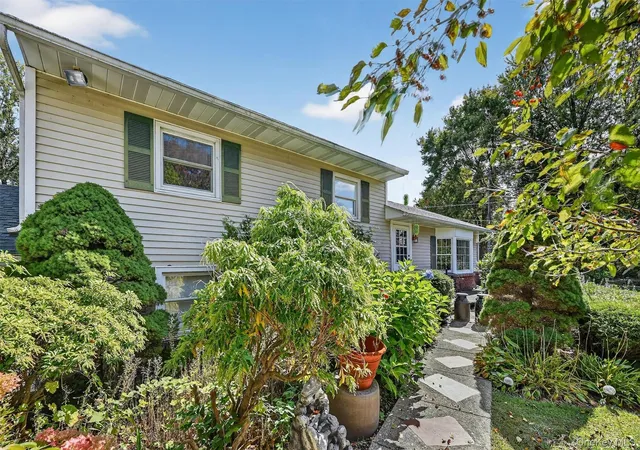 Photo 3 of Sale Pending at 3456 State Route 208, Hamptonburgh, NY 10916 | MLS# 917298 | Listing updated on 2026-09-29