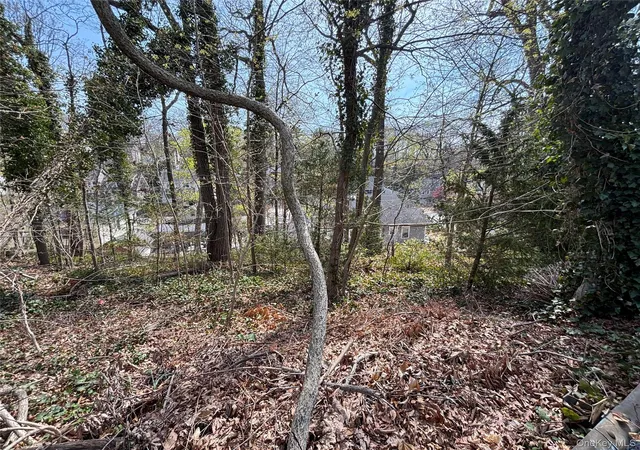 Photo 1 of Land for sale at Glades Way, Huntington, NY 11743 | MLS# 920208 | Listing updated on 2026-09-18