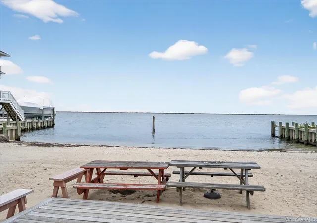 Photo 3 of Single family home for sale at 88 Bayview Ave W, Babylon, NY 11757 | MLS# 921380 | Listing updated on 2026-09-19