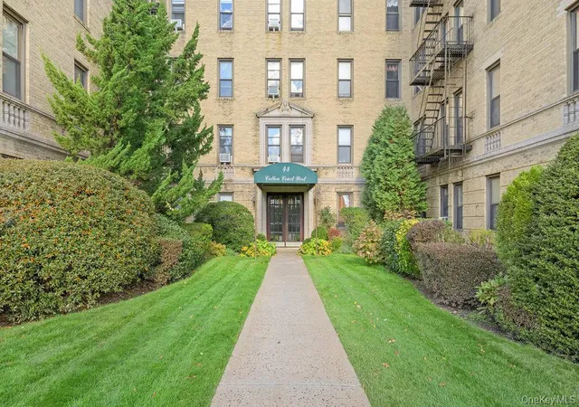 Listing Photo 1 - Condo for sale in building located at 43 Calton Rd, New Rochelle, NY 10801 - Unit #5C