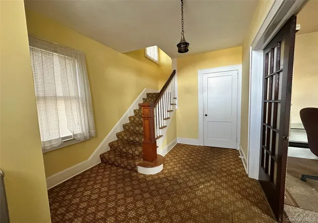 Photo 2 of Sale Pending at 219 Rockledge Ave, Buchanan, NY 10511 | MLS# 933461 | Listing updated on 2026-09-18