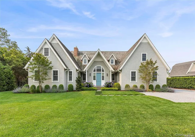 Photo 1 of Sale Pending at 2 Emma's Path, Southampton, NY 11960 | MLS# 938673 | Listing updated on 2026-09-18