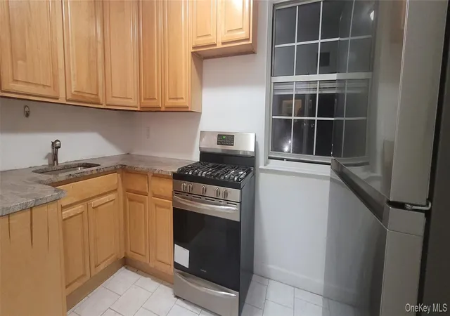 Photo 4 of Sale Pending at 77-04 141st Street #67F, Flushing, NY 11367 | MLS# 938739 | Listing updated on 2026-09-18