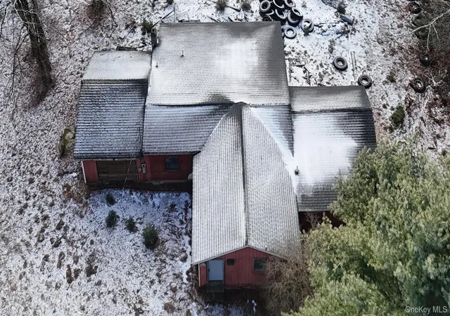 Photo 2 of Sale Pending at 95 Skinner Rd, Wurtsboro, NY 12790 | MLS# 943648 | Listing updated on 2026-09-18