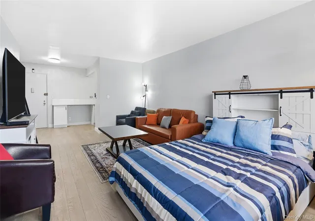 Photo 3 of Condo for sale at 5800 Arlington Ave #15P, Bronx, NY 10471 | MLS# 949253 | Listing updated on 2026-09-18