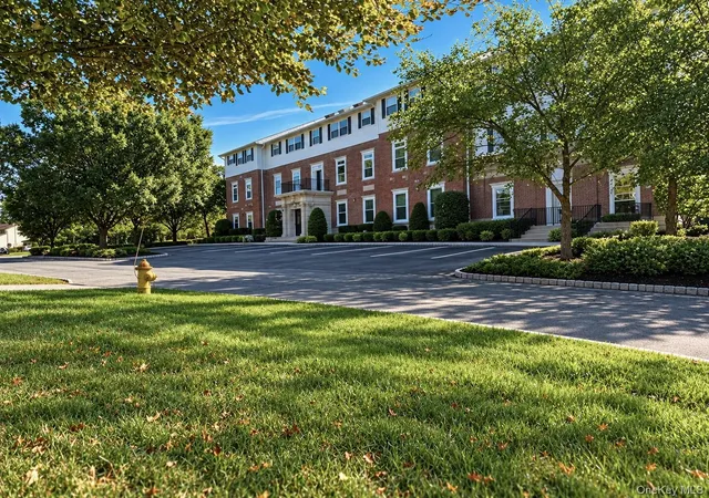 Photo 3 of Condo for sale at 117 Sandpiper Ln #1B, New Windsor, NY 12553 | MLS# 949842 | Listing updated on 2026-09-16