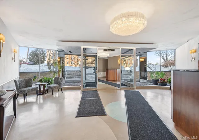 Listing Photo 4 - Condo for sale in building located at 12 Old Mamaroneck Rd, White Plains, NY 10605 - Unit #2G