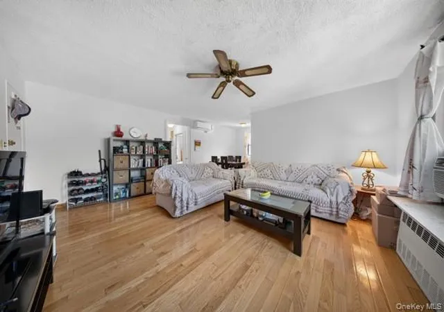 Photo 3 of House for sale at 196-23 73rd Avenue #2, New York, NY 11365 | MLS# 953947 | Listing updated on 2026-09-17