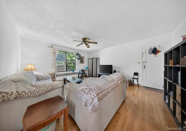 Photo 4 of House for sale at 196-23 73rd Avenue #2, New York, NY 11365 | MLS# 953947 | Listing updated on 2026-09-17