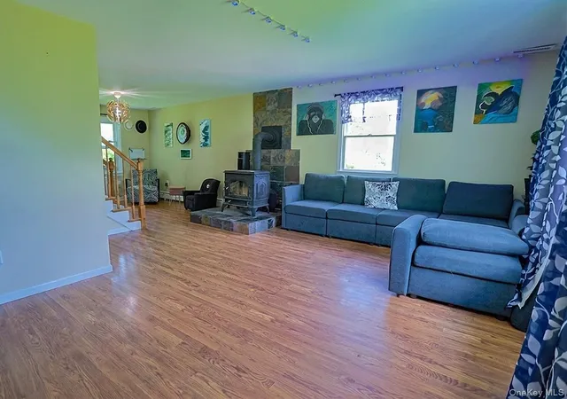 Photo 4 of Sale Pending at 57 Boorman Rd, Wallkill, NY 10940 | MLS# 955621 | Listing updated on 2026-10-19