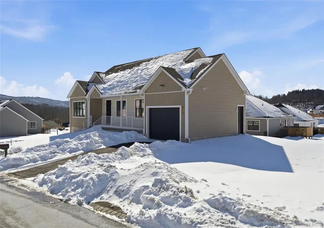 Photo 3 of Sale Pending at 57 Southfield Fls, Central Valley, NY 10917 | MLS# 959166 | Listing updated on 2026-09-18