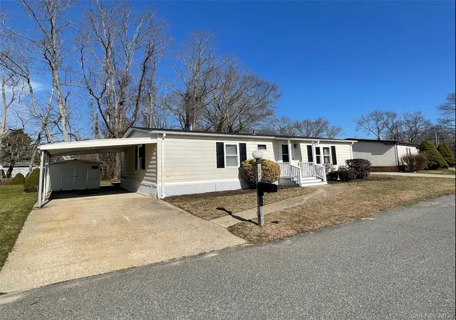 Photo 3 of Manufactured home for sale at 1661 Old Country Rd #398, Riverhead, NY 11901 | MLS# 960320 | Listing updated on 2026-09-18