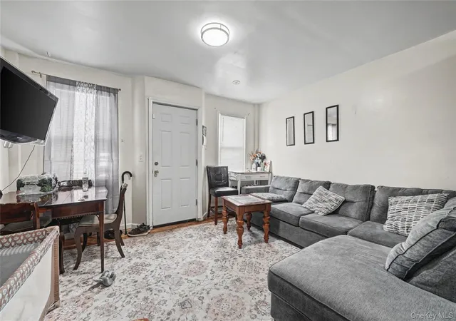 Photo 3 of House for sale at 548 S 8th Avenue, Mount Vernon, NY 10550 | MLS# 960390 | Listing updated on 2026-09-17