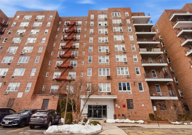 Sale Pending at 245 Rumsey Rd #2S, Yonkers, NY 10701 | MLS# 966095 | Listing updated on 2026-10-03