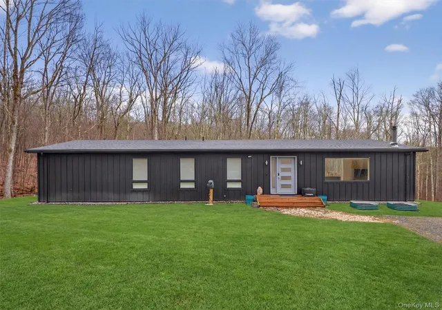 Photo 2 of Single family home for sale at 119 Lenni Lenape Rd, Narrowsburg, NY 12764 | MLS# 968663 | Listing updated on 2026-09-18