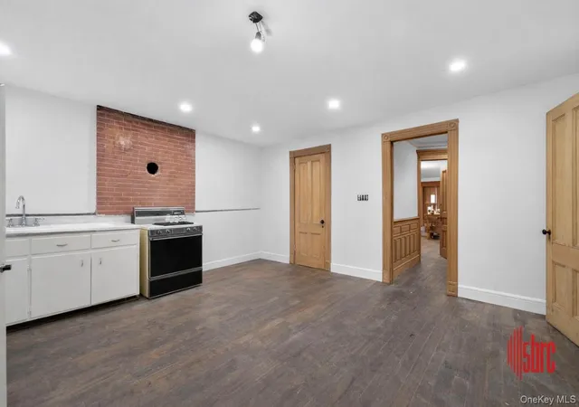 Photo 3 of House for sale at 1191 Dean St, New York, NY 11216 | MLS# 970278 | Listing updated on 2026-09-18