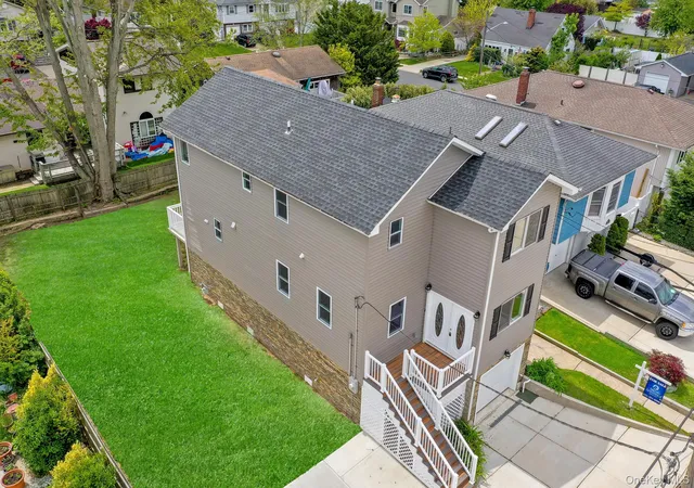 Photo 2 of Single family home for sale at 1010 California Pl S, Hempstead, NY 11558 | MLS# 972317 | Listing updated on 2026-09-18