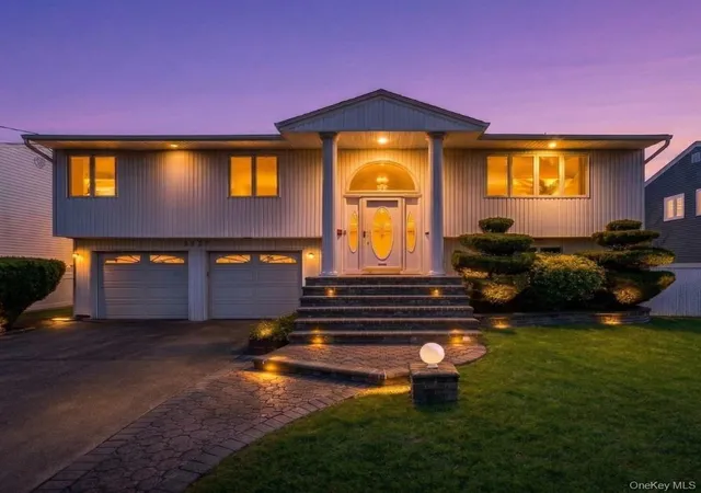Photo 1 of Single family home for sale at 3727 Oceanside Rd E, Hempstead, NY 11572 | MLS# 972883 | Listing updated on 2026-09-17