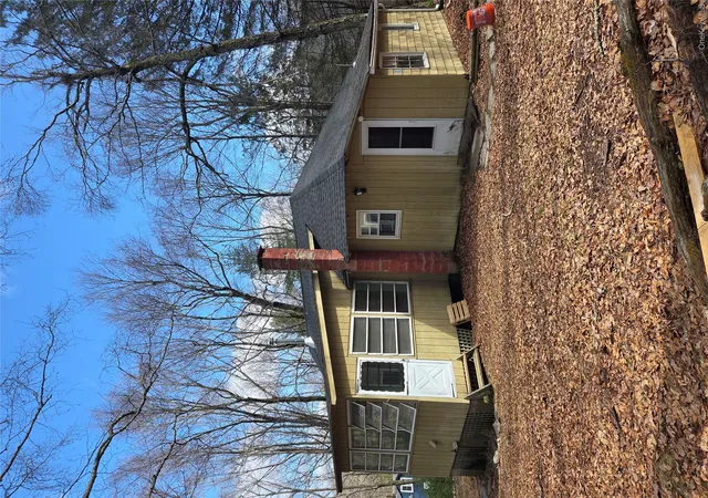 Photo 1 of Single family home for sale at 10 Mountain Top Ln, Deerpark, NY 12746 | MLS# 975010 | Listing updated on 2026-09-18