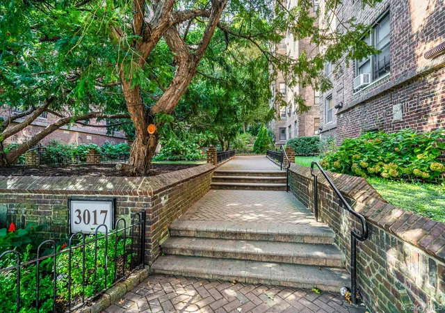 Photo 1 of House for sale at 3017 Riverdale Ave #3C, New York, NY 10463 | MLS# 975271 | Listing updated on 2026-09-25