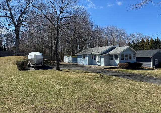 Photo 1 of Single family home for sale at 44 Cedar Dr, Brookhaven, NY 11764 | MLS# 975753 | Listing updated on 2026-09-18