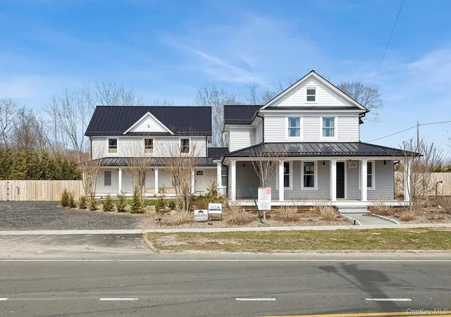 Photo 3 of Single family home for sale at 178 Main Rd, Riverhead, NY 11901 | MLS# 976873 | Listing updated on 2026-10-05
