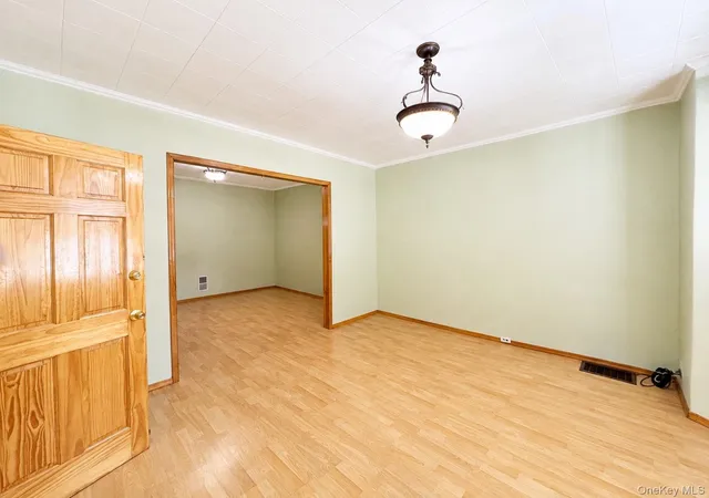 Photo 4 of Sale Pending at 6017 80th Avenue, Glendale, NY 11385 | MLS# 978529 | Listing updated on 2026-09-16