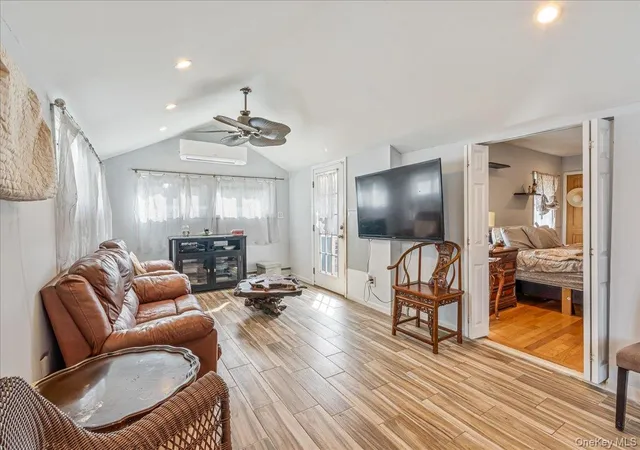 Photo 4 of Sale Pending at 236 Duckpond Dr S, Hempstead, NY 11793 | MLS# 983279 | Listing updated on 2026-09-17
