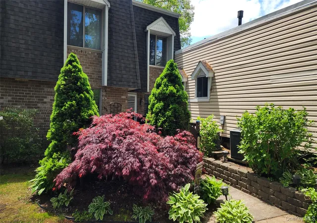 Photo 2 of Condo for sale at 175 Cambridge Dr, Port Jefferson Station, NY 11776 | MLS# 984718 | Listing updated on 2026-09-18