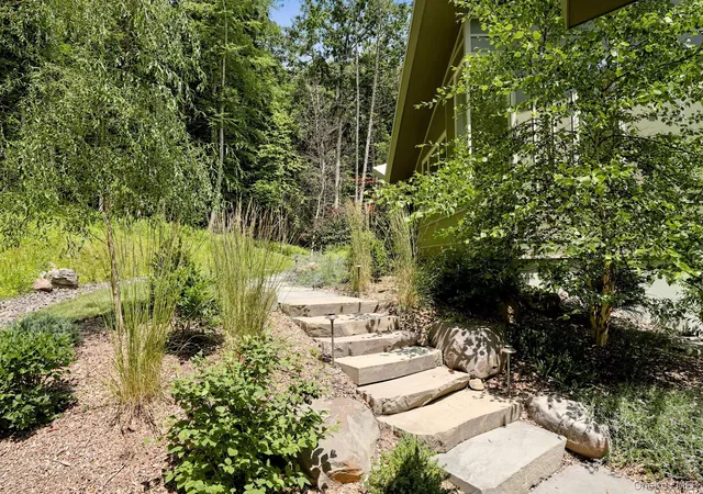 Photo 3 of Single family home for sale at 780 Oakwood Cir, Marbletown, NY 12484 | MLS# 984923 | Listing updated on 2026-09-18