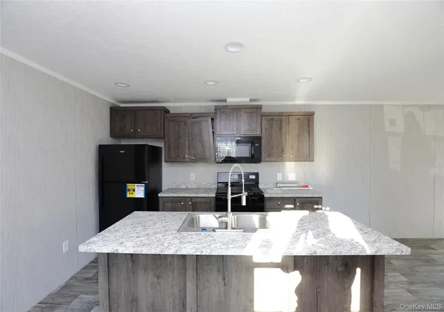 Photo 3 of Manufactured home for sale at 414 Joslen Blvd #1, Hudson, NY 12534 | MLS# 986897 | Listing updated on 2026-09-18
